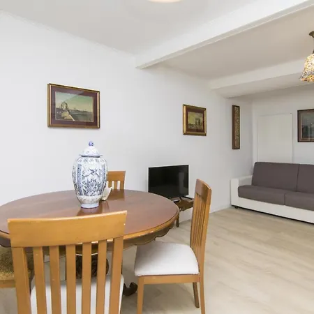 Ca' Alberto Apartman *