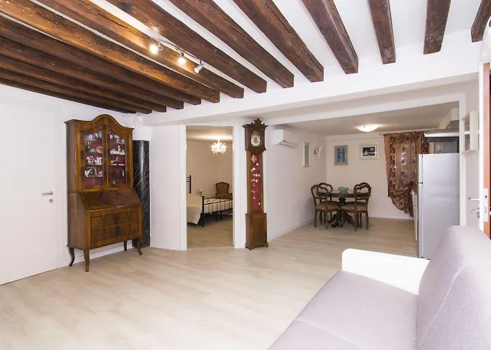 Ca' Alberto Apartment